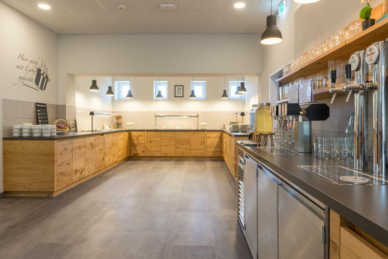 Campus Horn Hotel Eksteriør billede
